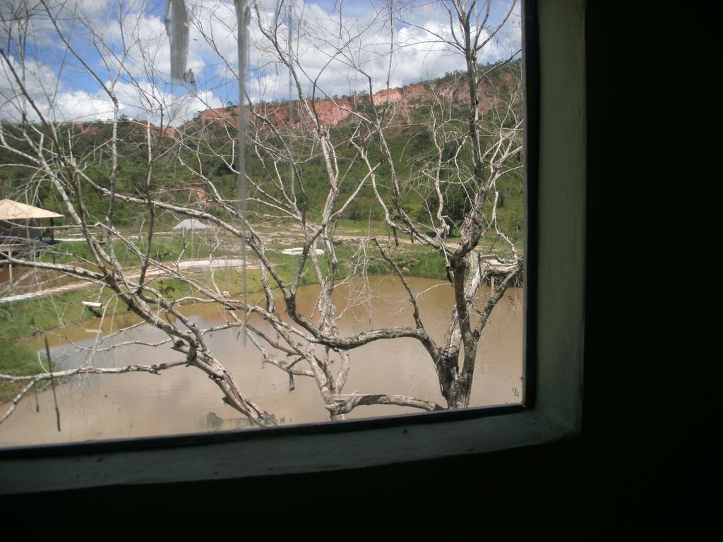 Отель Jardim Dos Sonhos Санту-Антониу-ду-Лейти Экстерьер фото